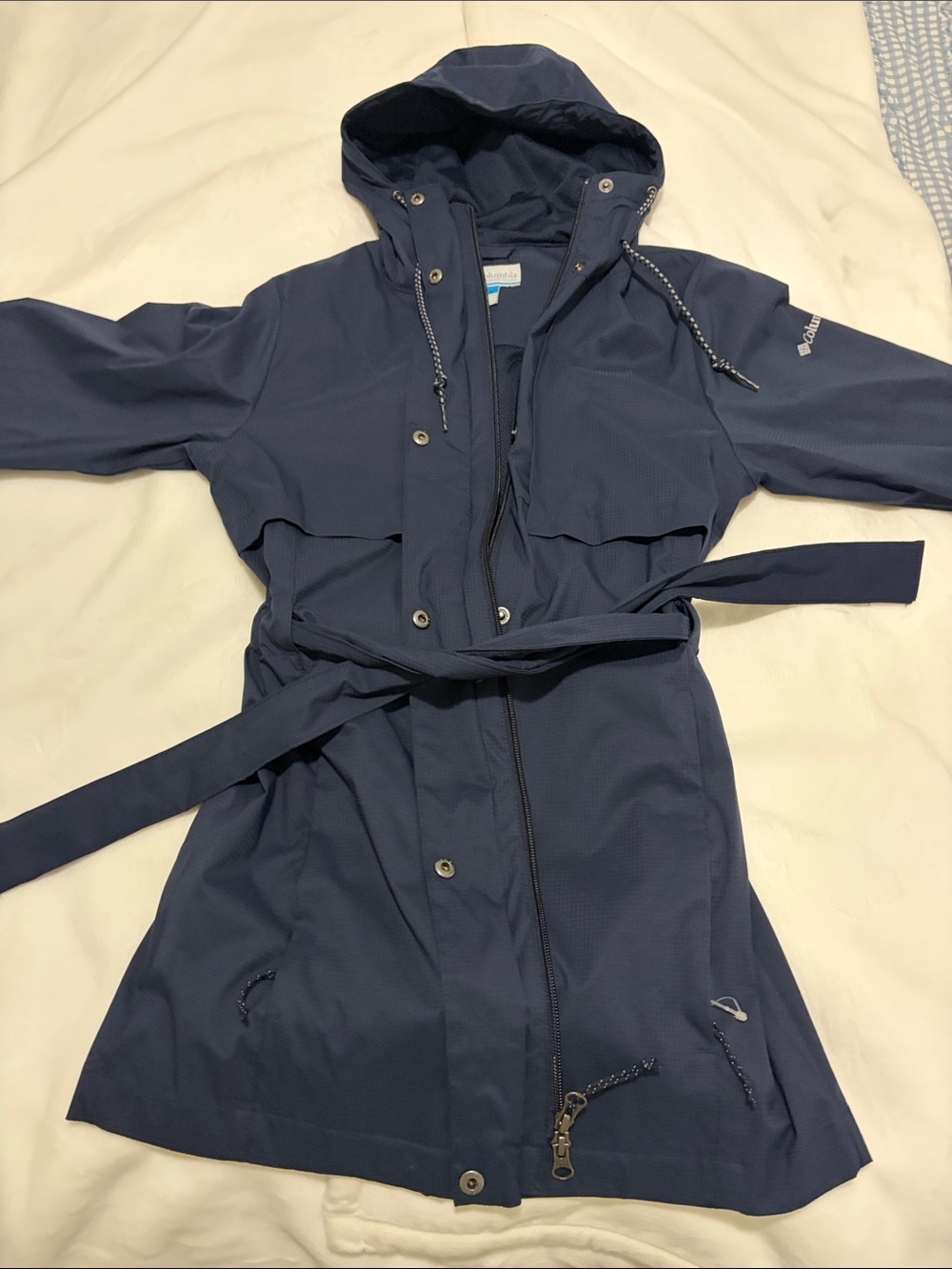 Columbia Women’s Navy Hooded Rain Jacket